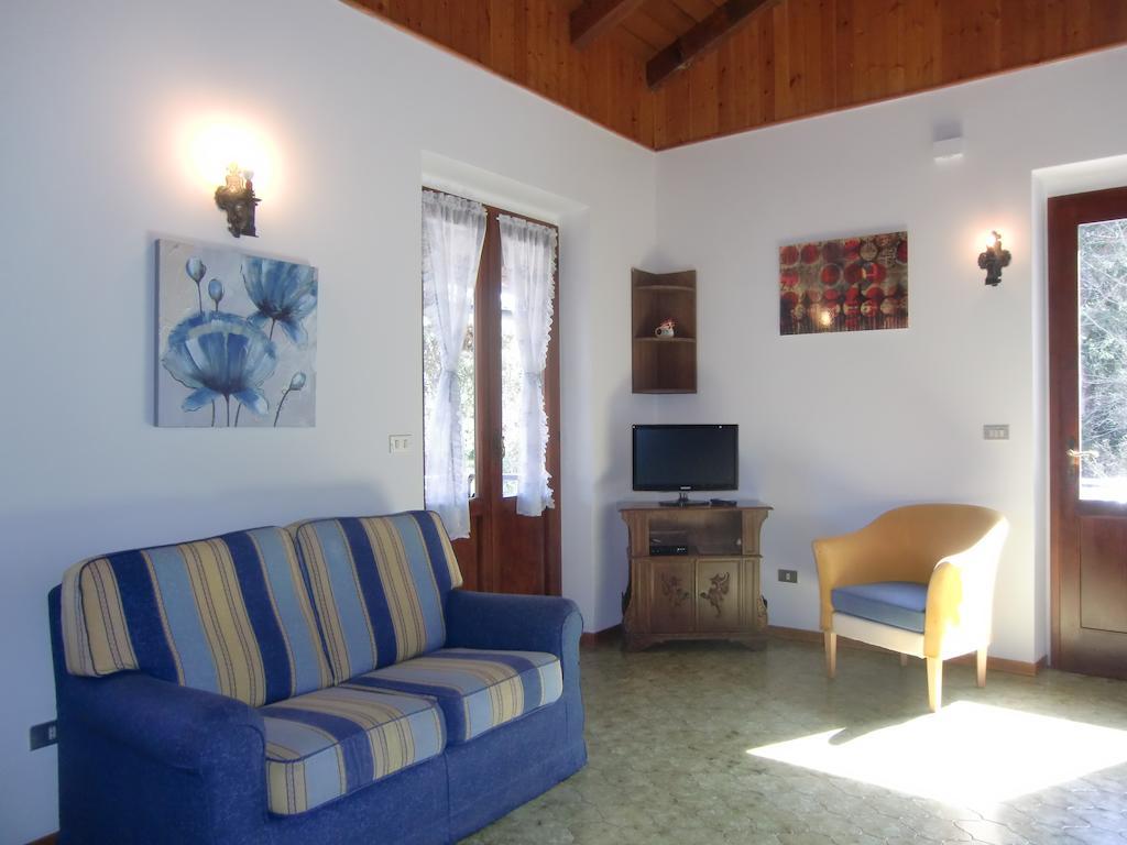 Casa Ambra Appartement Val Maria-Pur Kamer foto