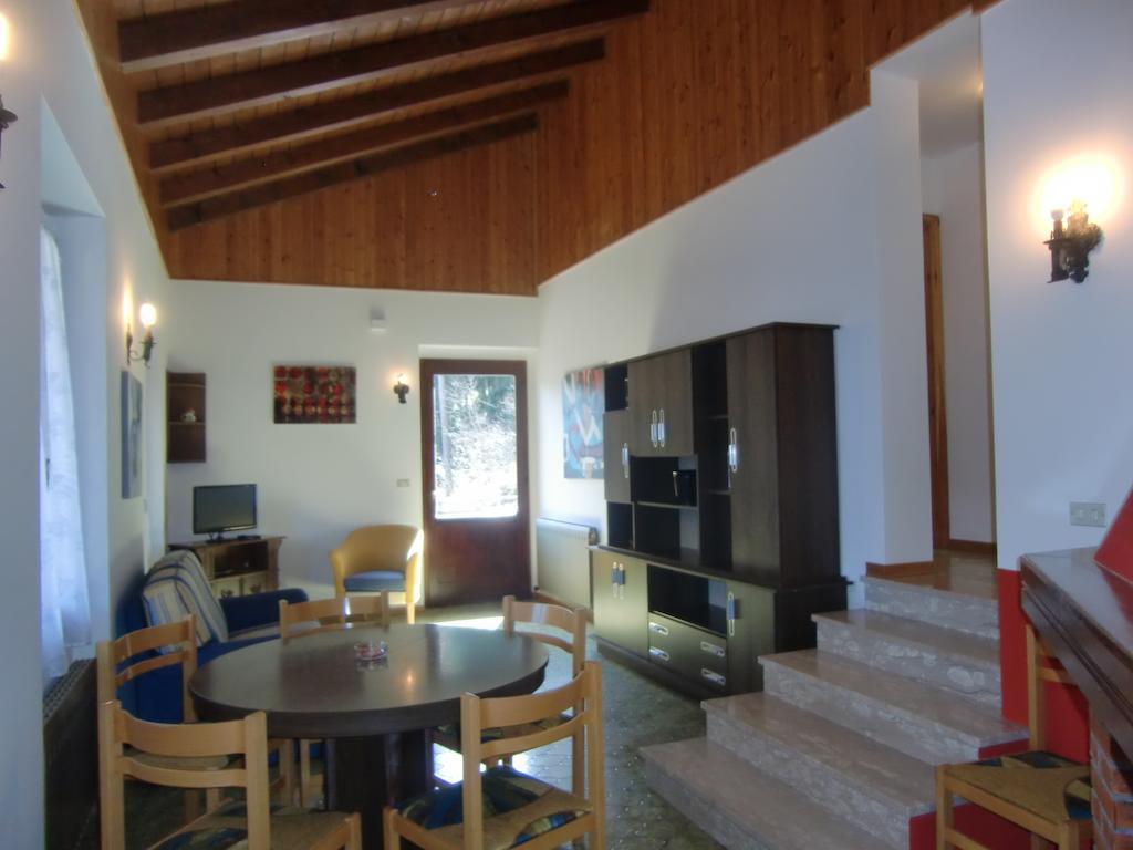 Casa Ambra Appartement Val Maria-Pur Kamer foto