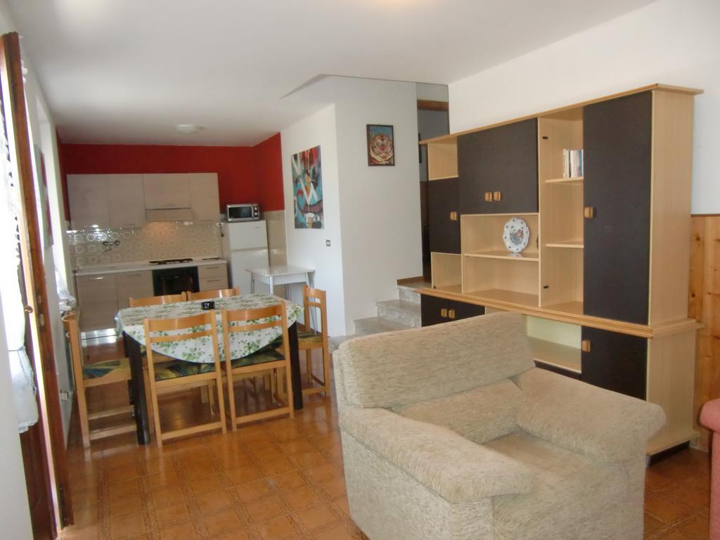 Casa Ambra Appartement Val Maria-Pur Buitenkant foto
